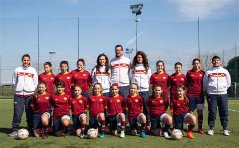 scuola calcio femminile roma